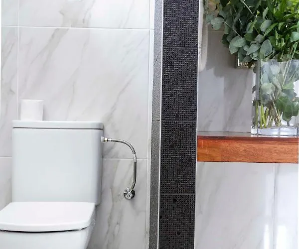 Con Piscina Privada Palmeras *